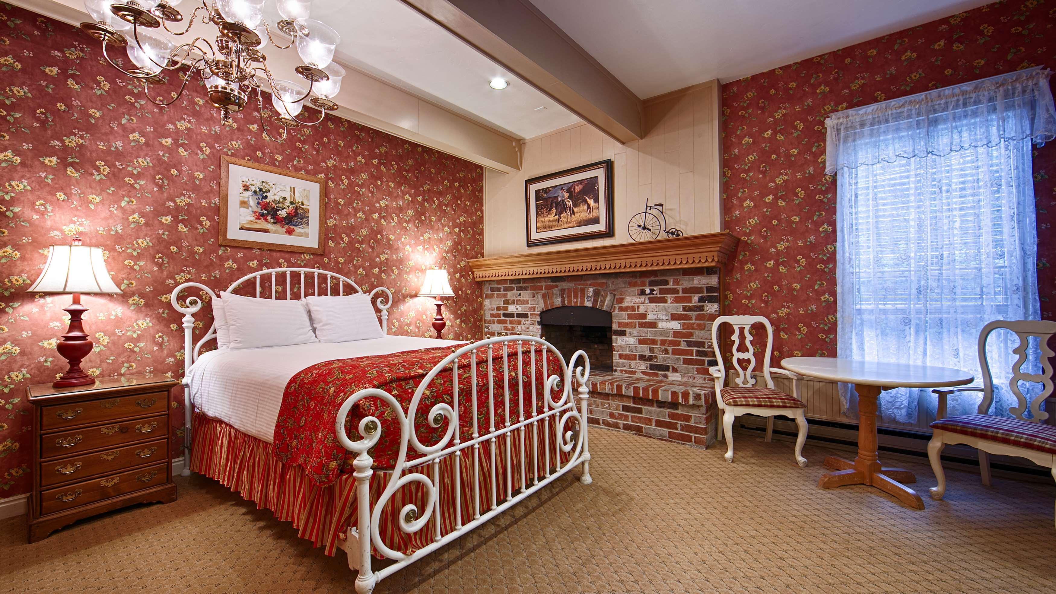 Best Western Grandma'S Feather Bed Mendenhaven Exterior photo